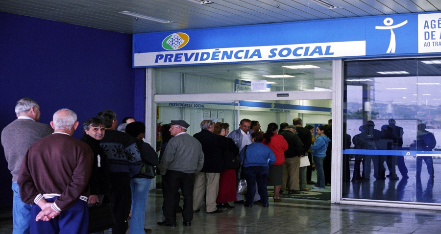 INSS pagará R$ 2,4 bi a 157 mil segurados que venceram ações na Justiça