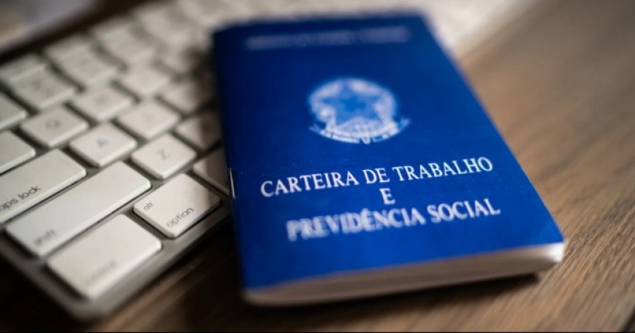 Desemprego no 2º trimestre é 5,4%, o menor já registrado no período