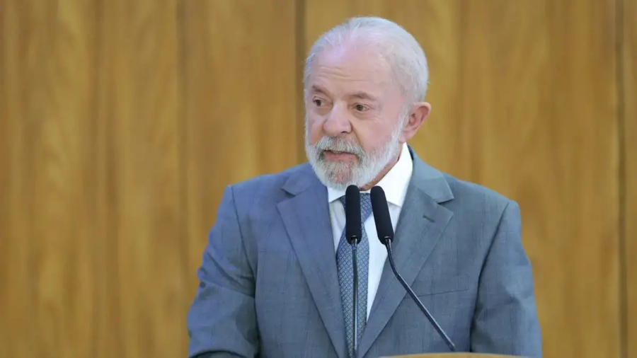 Lula diz que falará com Trump em meio a crise diplomática entre Brasil e EUA