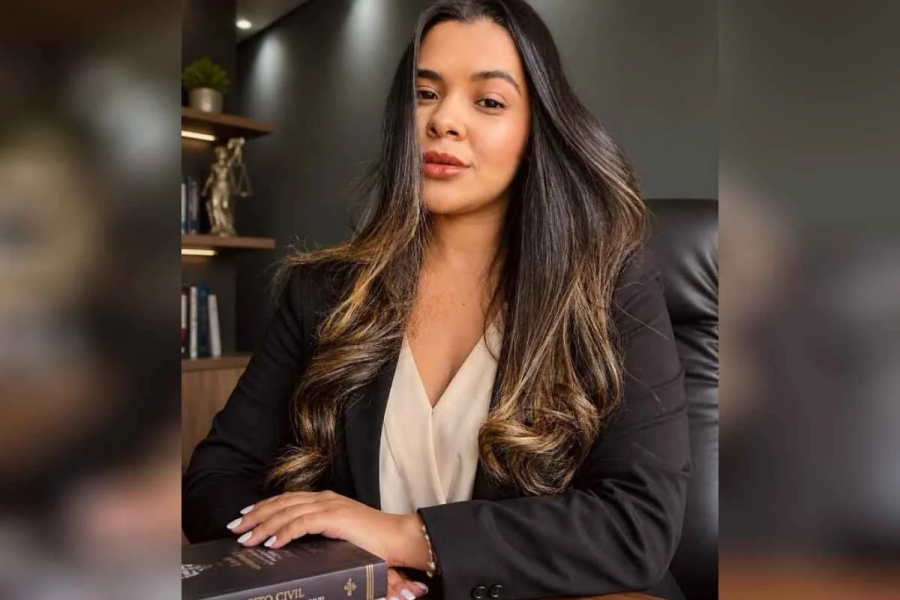 Estudante de direito que ensinava a evitar golpe é presa por dar golpe