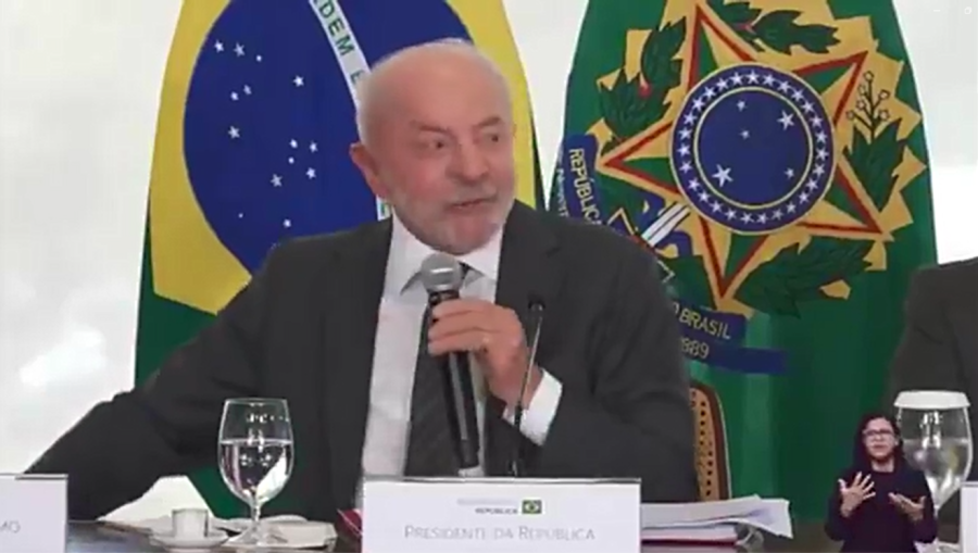 Lula manda PGR e STF conterem crise entre Moraes e Mendonça