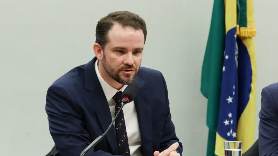 Dário Durigan diz que empresa que financiou 'Dark Horse' recebia dinheiro do crime organizado