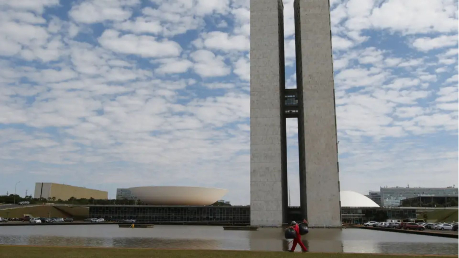 Congresso mais conservador deve mudar agenda, diz professor