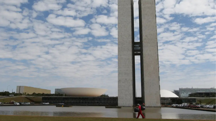 Congresso mais conservador deve mudar agenda, diz professor